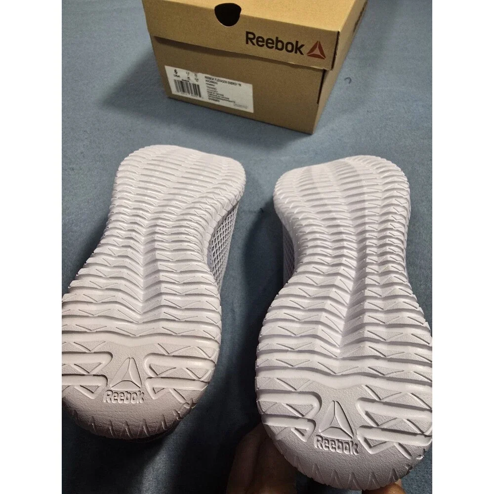 Reebok Flexagon Energy  Womens Size 6 Gray Running Walk Shoes Sneakers DV6053